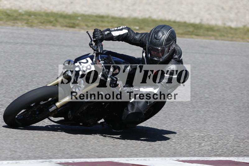 /07 09.04.2026 Cornu Master School ADR/Gruppe blau/28